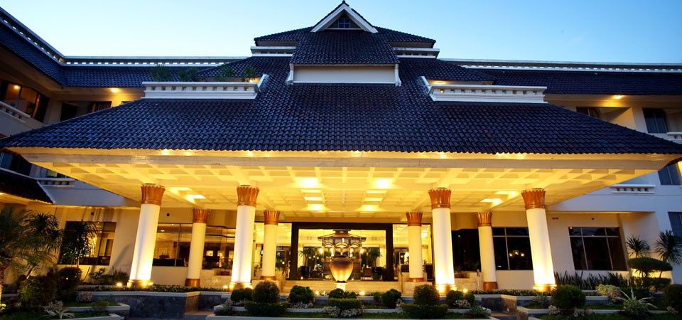 Hotel Santika Premiere Jogja Джокякарта Екстериор снимка