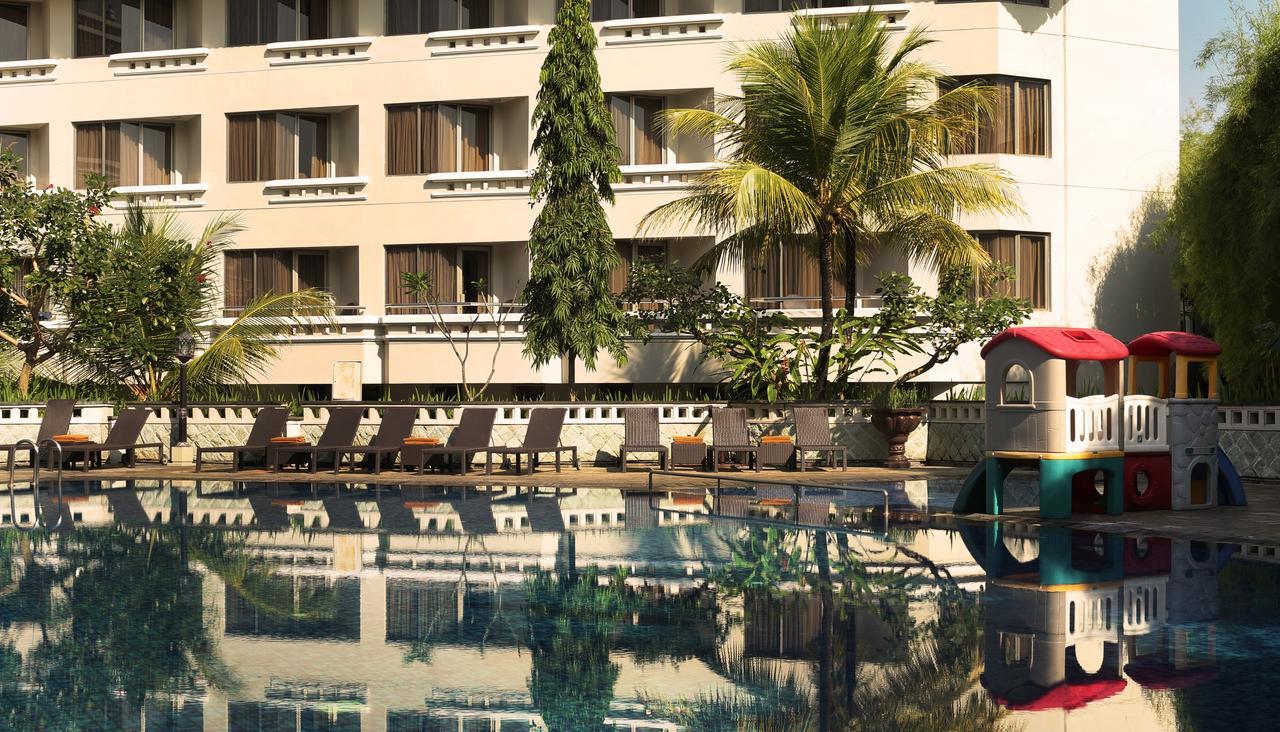 Hotel Santika Premiere Jogja Джокякарта Екстериор снимка