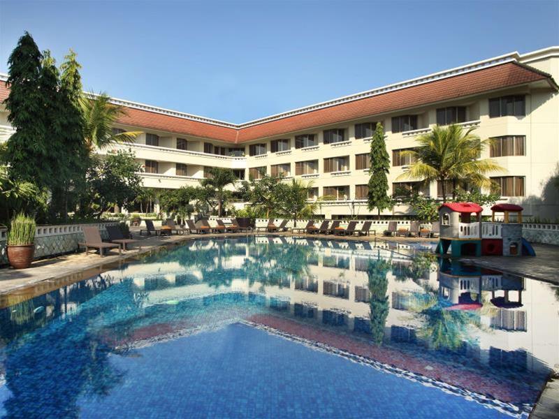 Hotel Santika Premiere Jogja Джокякарта Екстериор снимка